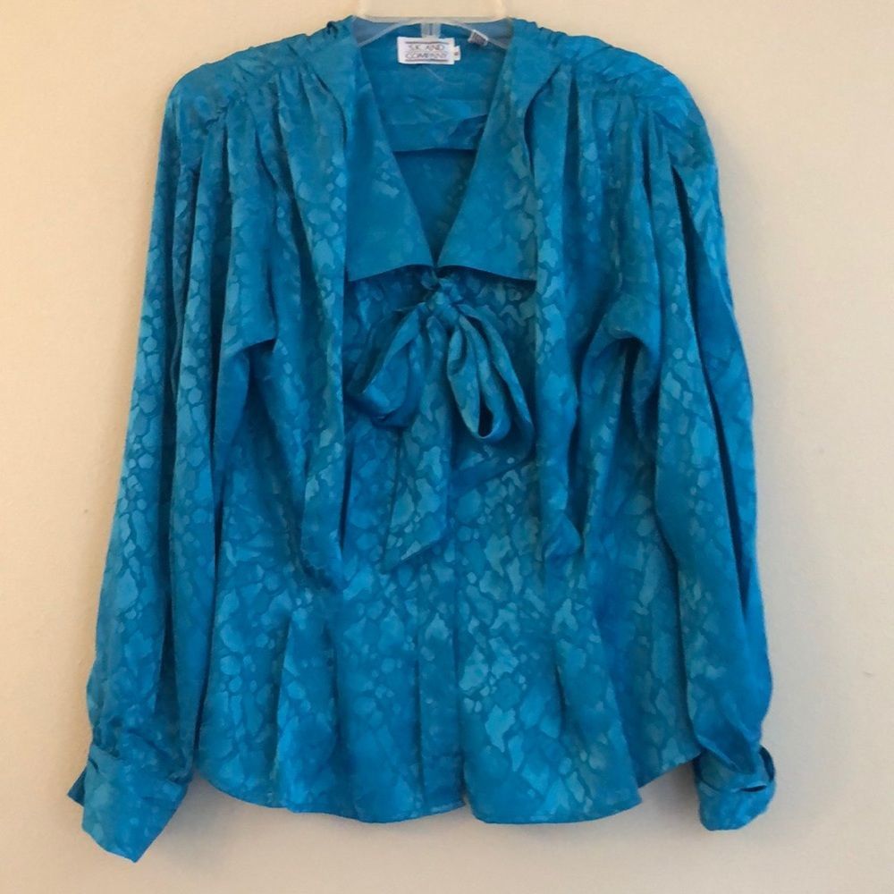 Vintage Blue Bow Blouse Size 6 S.K. & Company
